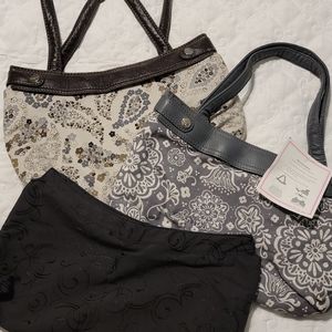 31 skirt purses w/ extra skirt NEW